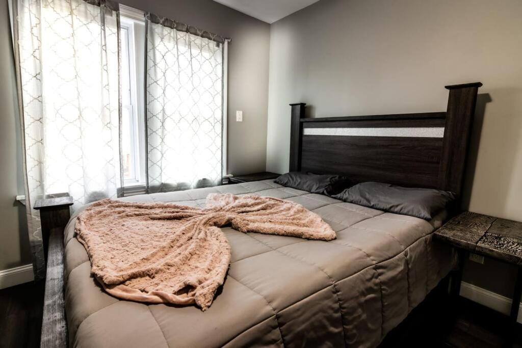 Comfortable 3Br, 1 Bath Close To The Falls Niagara Falls Exterior photo